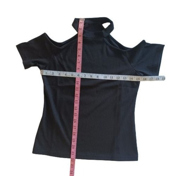 NWT SHEIN Women's Cold Shoulder Rib-knit Top Halter Black Color Size S (4) - Picture 5 of 8